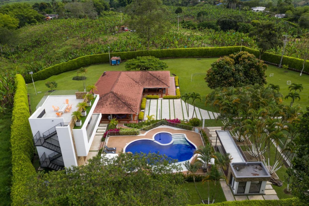 Calarcá Chalet La Alemania المظهر الخارجي الصورة